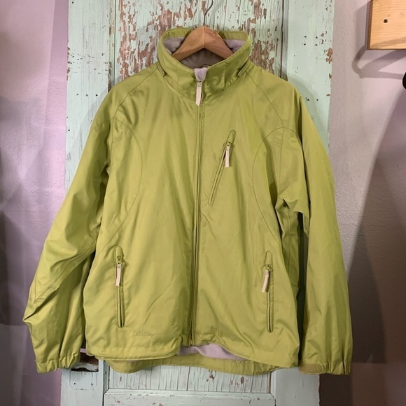 Cabela's Other - Men’s Cabela’s green waterproof fleece lined zip up jacket without hood